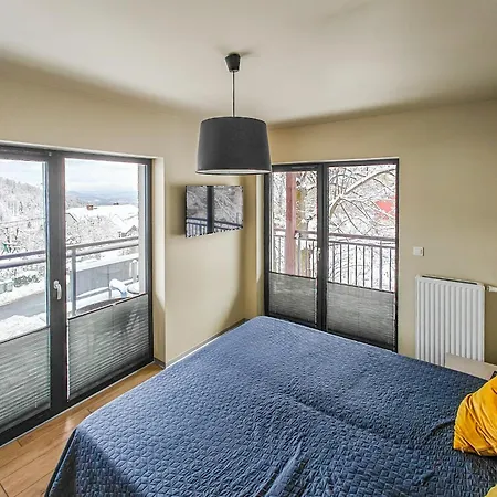 Widokowy Karpatia Z Garazem, 3