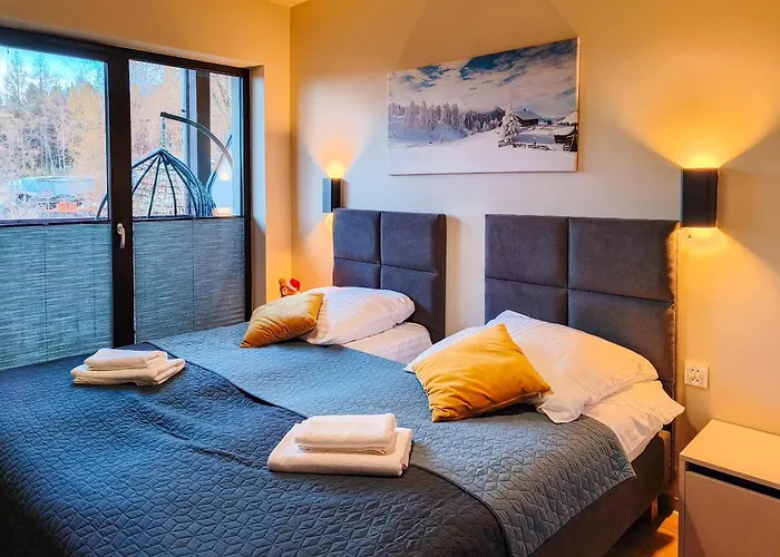 Widokowy Karpatia Z Garazem, 3